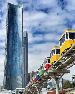 Trải nghiệm chuyến tàu lửa Haeundae Blueline ven biển Haeundae