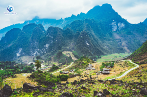 Du Lịch Hà Giang Hành Trình Chạm Tới Miền Đá Nở Hoa 2025